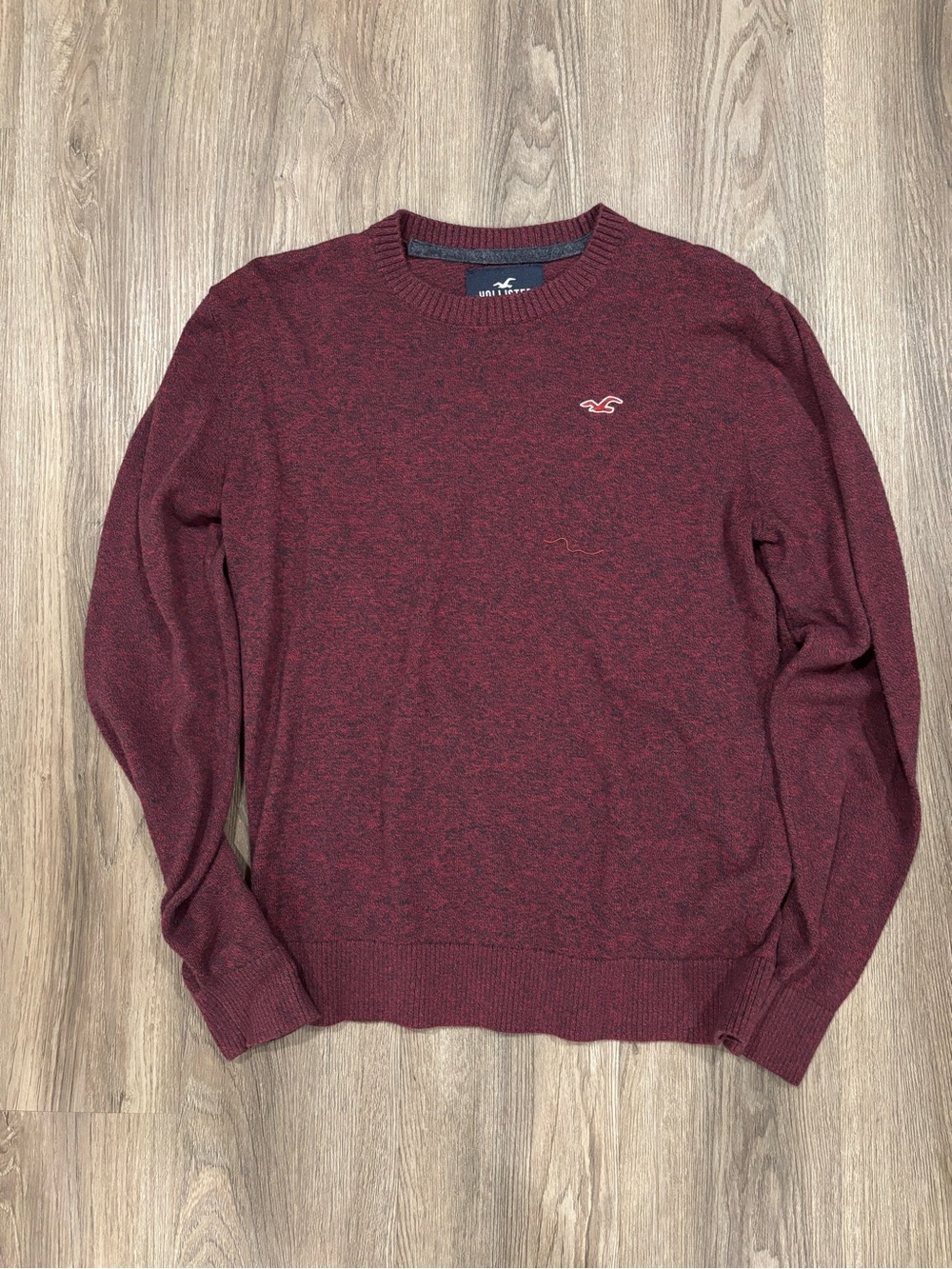 Hollister Men's Burgundy Crewneck Sweater